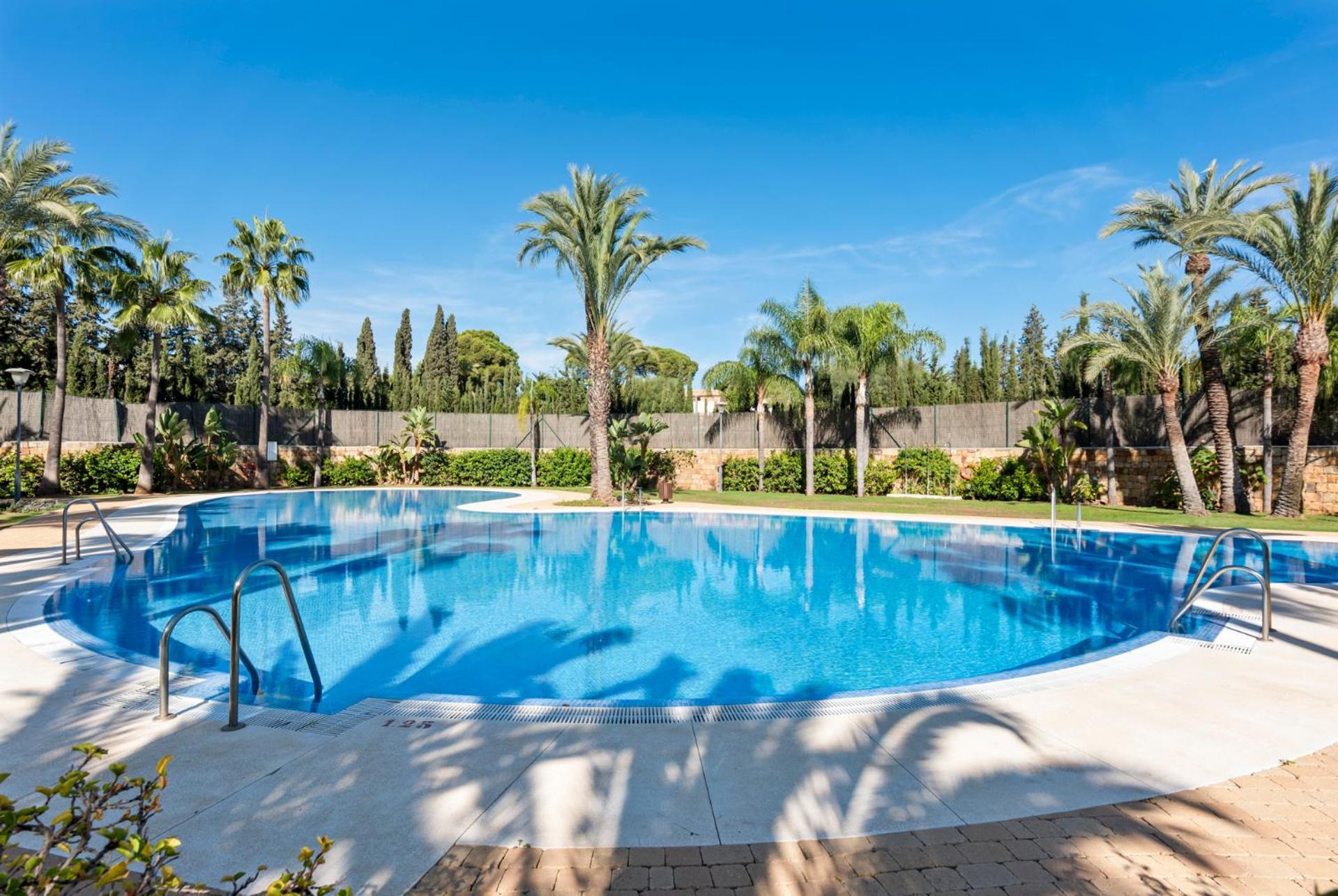 Apartment Stylish With Pool In By Costarentals - Ref M51 *