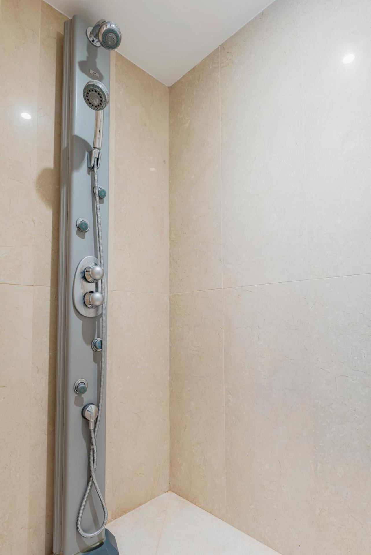 Stylish With Pool In By Costarentals - Ref M51 Apartment